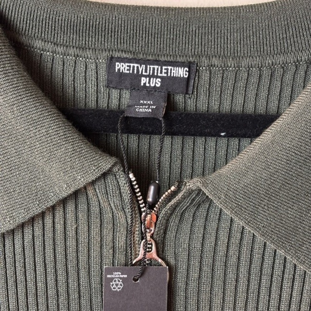 PrettyLittleThing Plus XXXL Olive Green Ribbed Knit Maxi Polo Dress Quarter Zip - Picture 5 of 16